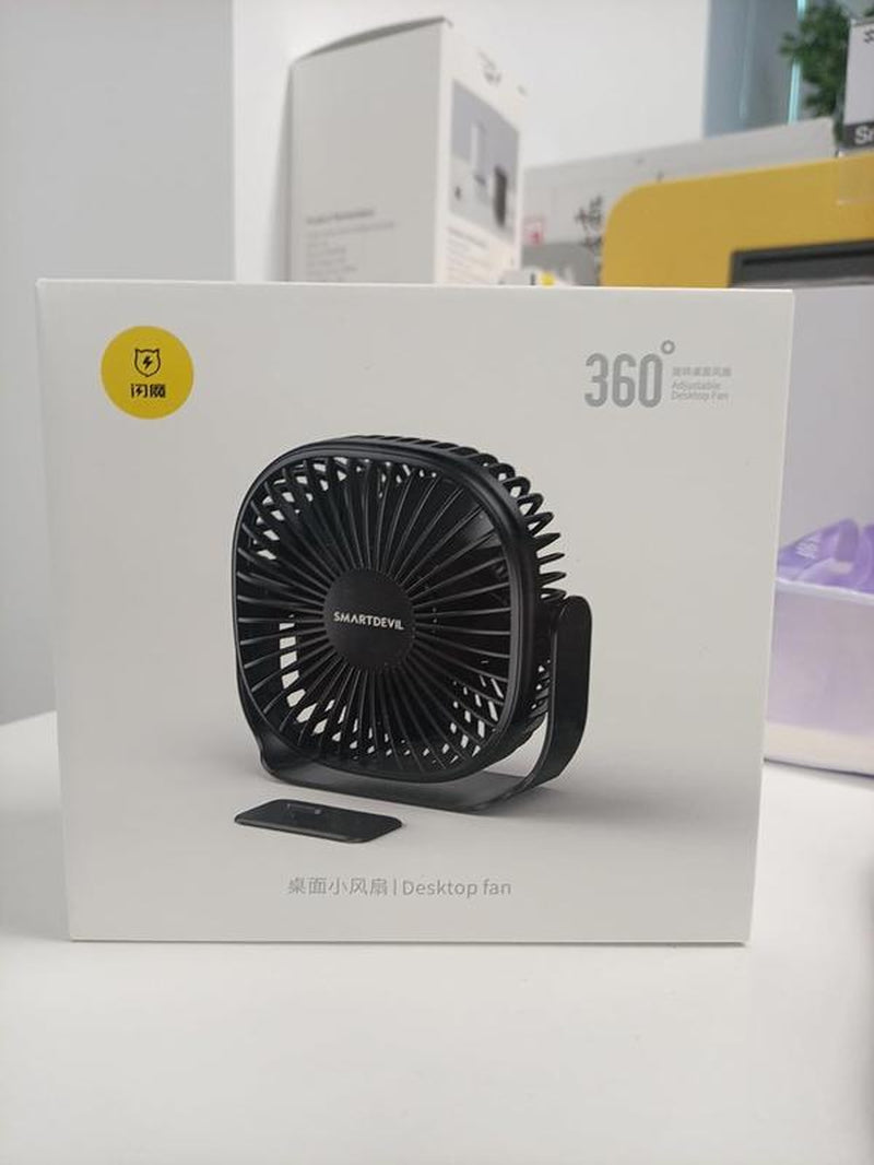 Smartdevil Small USB Desk Fan, 3 Speeds Portable Personal Desktop Table Fan with Pasteable Hook, Dual 360° Adjustment Mini Fan, Quiet Operation, for Home Office Car Outdoor Travel (Black)